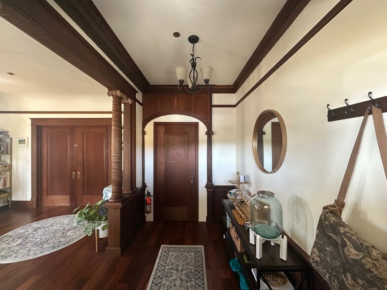 More Photos Of 1369 G St, Arcata Office Residential For Sale