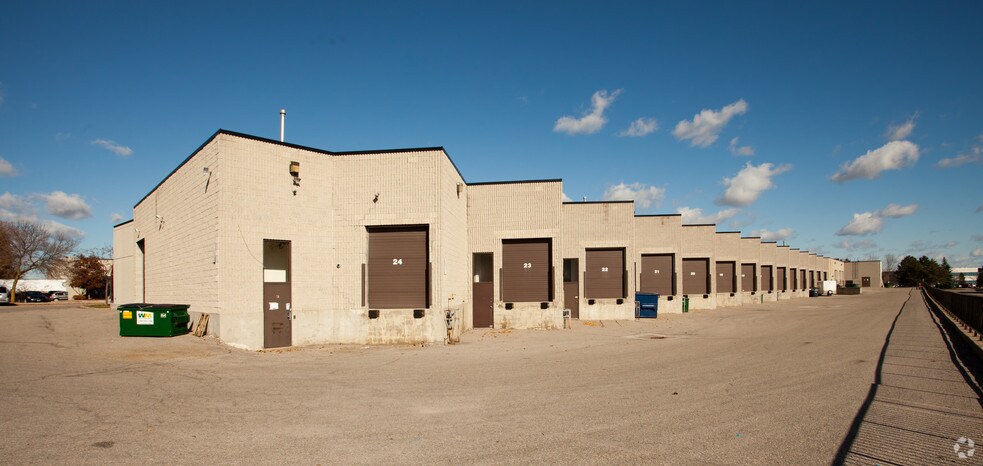 More Photos Of 110 W Beaver Creek Rd, Richmond Hill Light Distribution For Lease