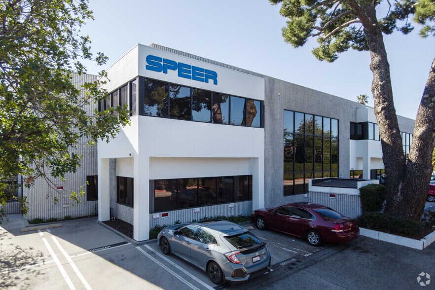 Primary Photo Of 7141 Valjean Ave, Van Nuys Office For Sale