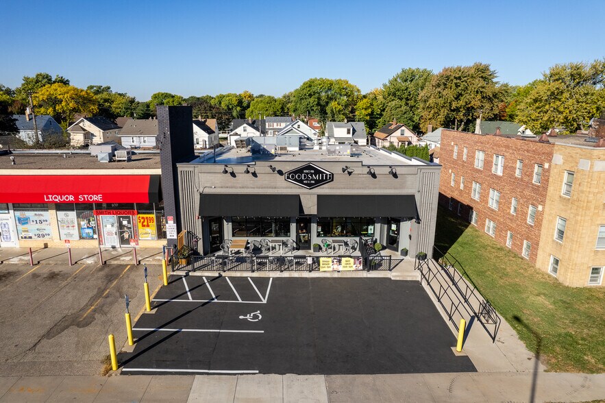 More Photos Of 973 Smith Ave S, Saint Paul Freestanding For Sale