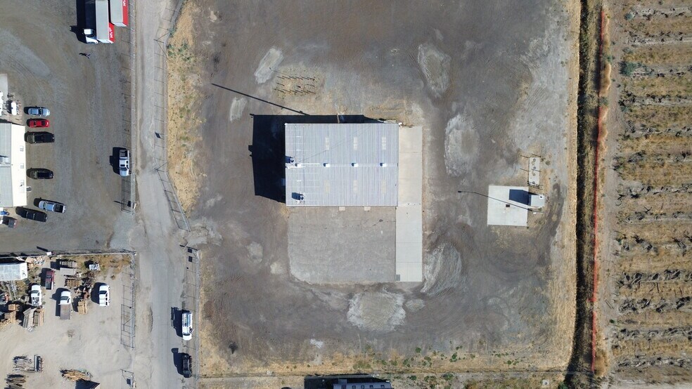 More Photos Of 4925 E Annadale Ave, Fresno Land For Lease