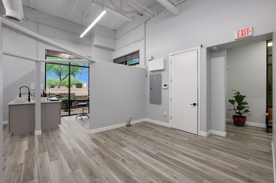 More Photos Of 33777 N Scottsdale Rd, Scottsdale Medical For Lease