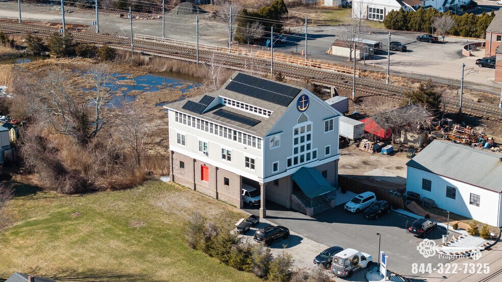 More Photos Of 4 Broadway Avenue Ext, Mystic Office For Sale