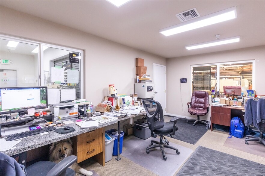 More Photos Of 325 Santa Bella, Paso Robles Warehouse For Lease