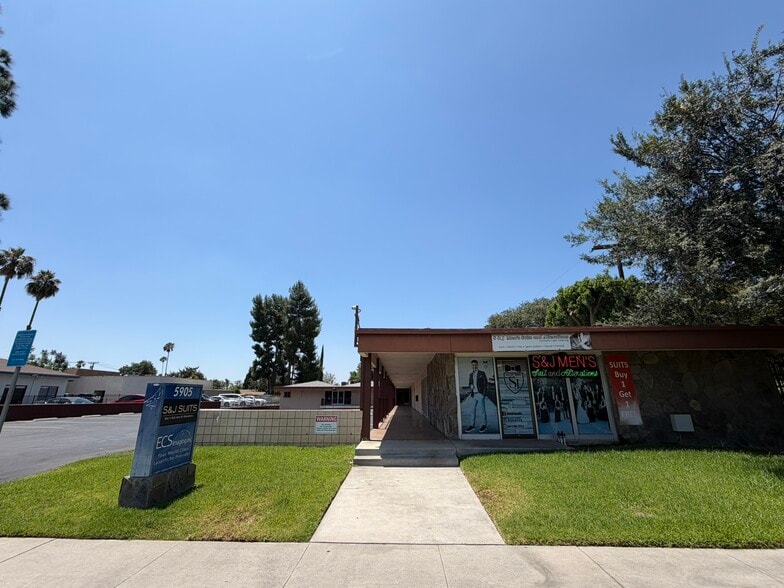 More Photos Of 5905 Brockton Ave, Riverside Office For Sale