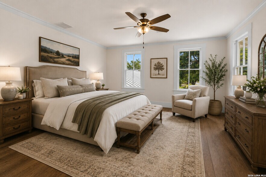 More Photos Of 824 High St, Comfort Flex For Sale