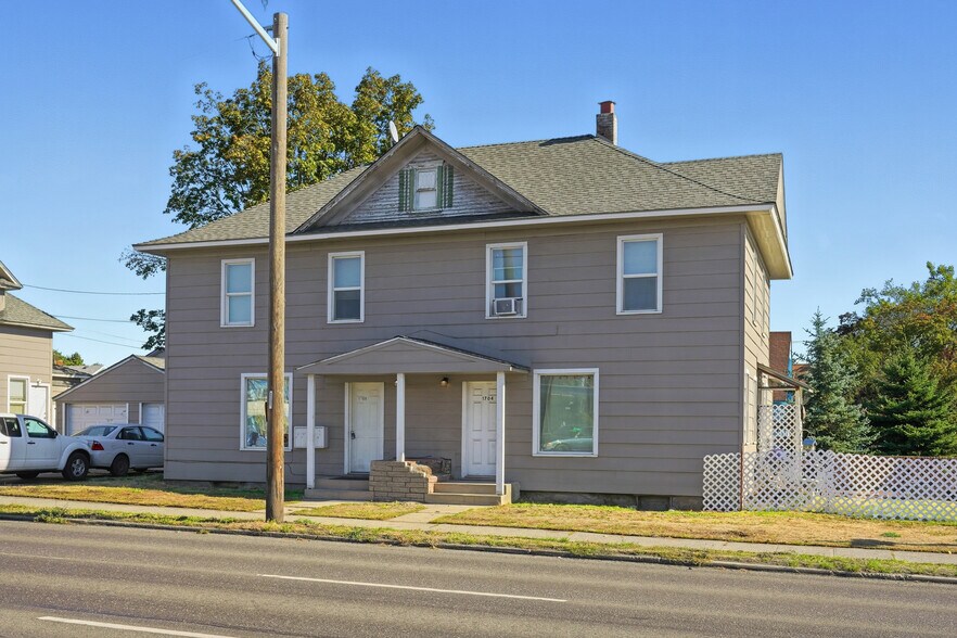 More Photos Of 1704-1712 N Ash St, Spokane Apartments For Sale