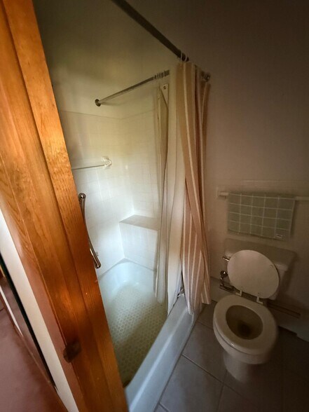 More Photos Of 11502 E Thompson Rd, Indianapolis Specialty For Sale