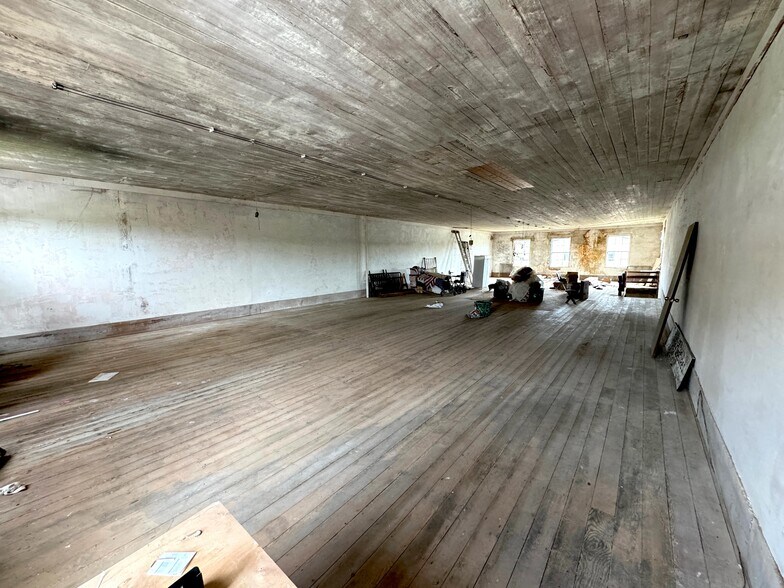 More Photos Of 5504 Main St, Flowery Branch Restaurant For Sale