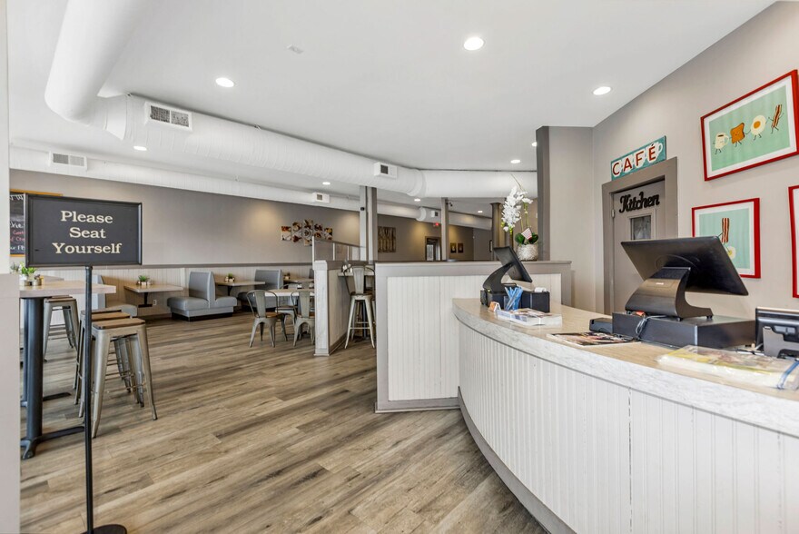 More Photos Of 2235 Bauer Rd, Batavia Unknown For Lease