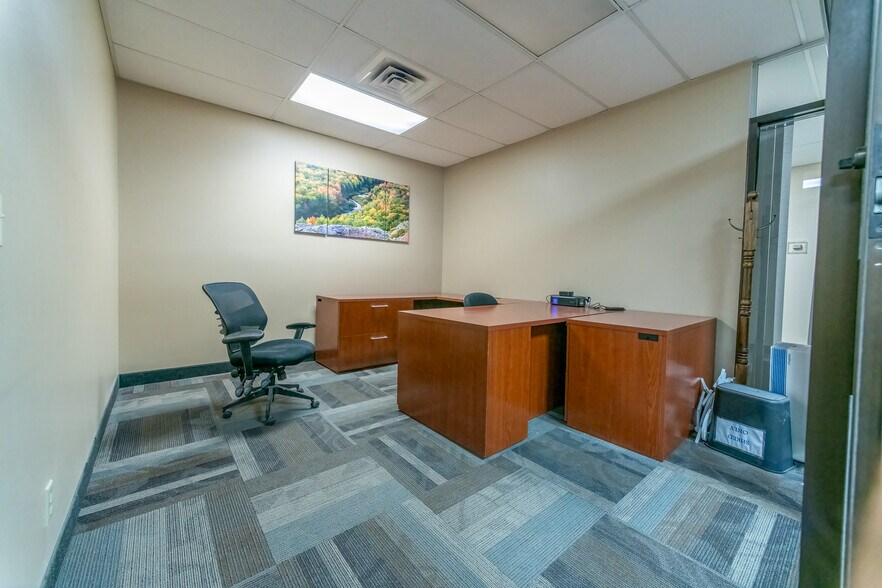 More Photos Of 100-106 S Main st, Ishpeming Bank For Sale