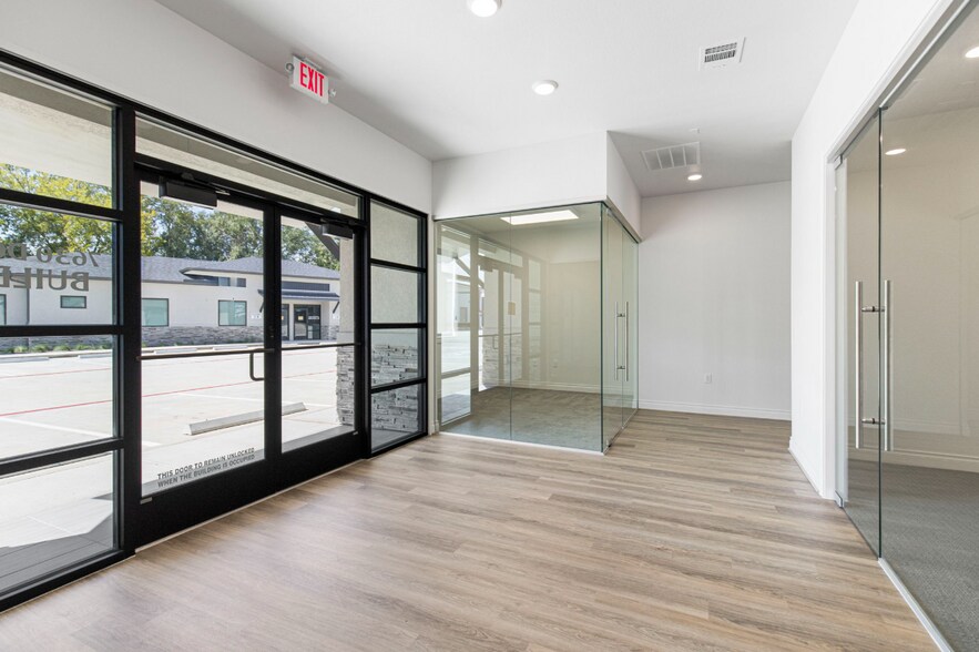 More Photos Of 19021 Stuebner Airline Rd, Spring Office For Lease