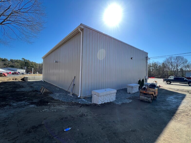 More Photos Of 64 B St, Hanover Warehouse For Lease