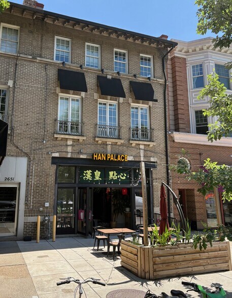 Primary Photo Of 2649 Connecticut Ave NW, Washington Apartments For Sale