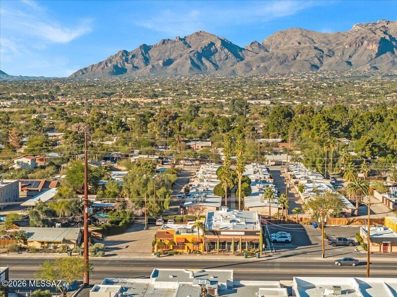 More Photos Of 2559 E Fort Lowell Rd, Tucson Office Residential For Sale
