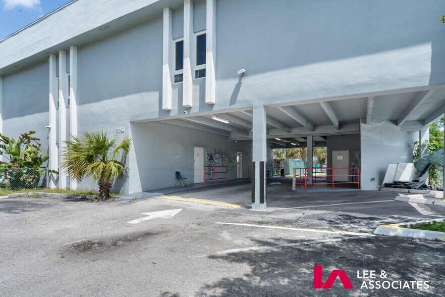 More Photos Of 2751 Van Buren St, Hollywood Schools For Sale