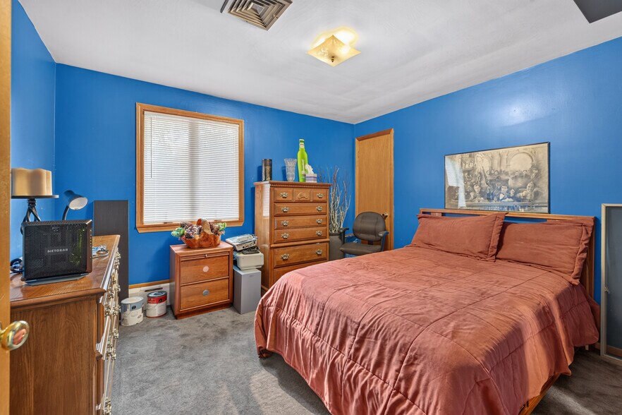 More Photos Of 3405 Orchard Park Rd, Orchard Park Office Residential For Sale