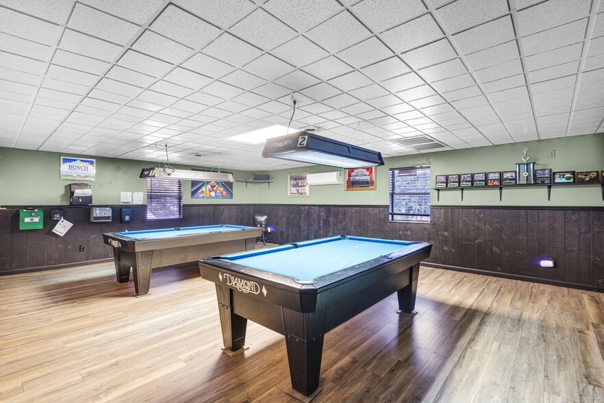 More Photos Of 519 N Main St, Caseyville General Retail For Sale