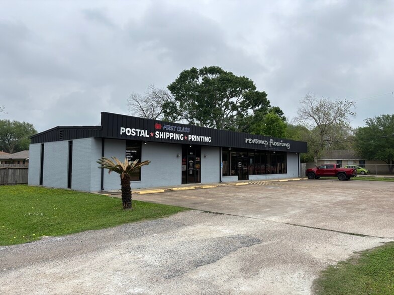 More Photos Of 5203-5205 Broadway St, Pearland Storefront Retail Office For Sale
