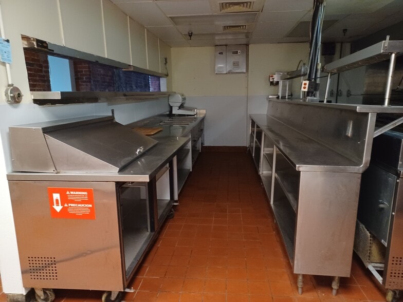 More Photos Of 215 Judiciary St, Aurora Restaurant For Sale