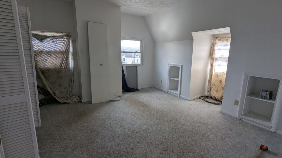 More Photos Of 315 Lowell St, Pittsburgh Apartments For Sale