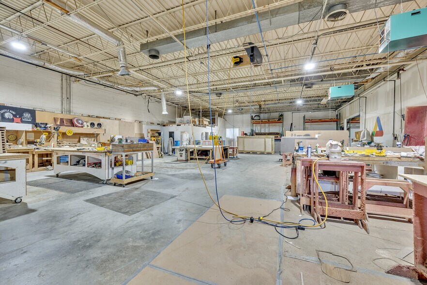 More Photos Of 1512 Nashville Hwy, Columbia Manufacturing For Lease