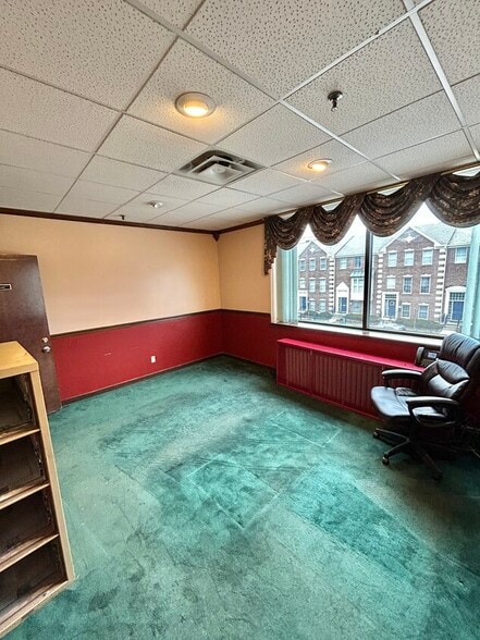 More Photos Of 333 E Ohio St, Indianapolis Medical For Lease