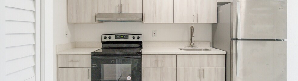 More Photos Of 86 NE 36th Ct, Oakland Park Apartments For Sale