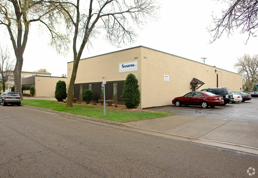 Primary Photo Of 1642 Carroll Ave, Saint Paul Light Manufacturing For Lease