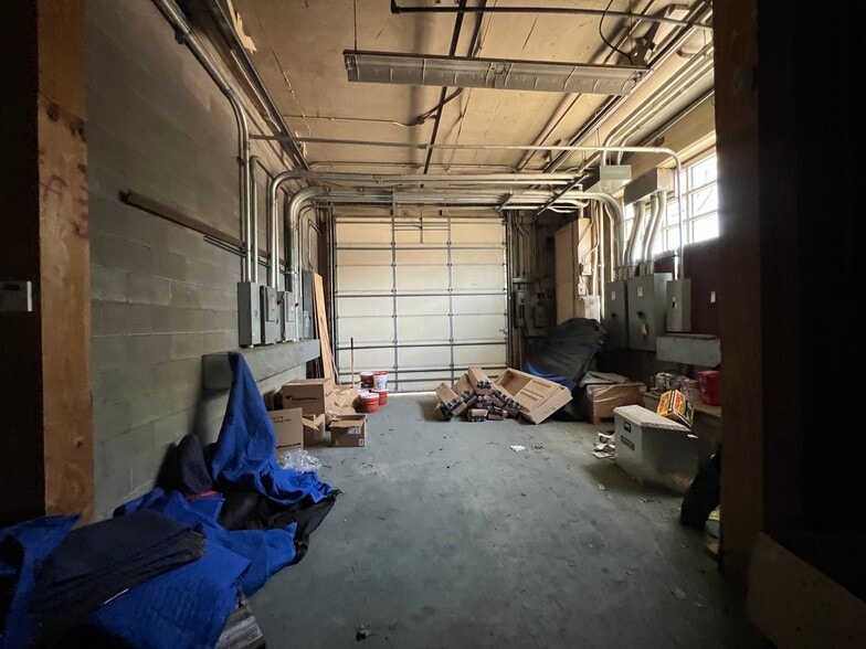 More Photos Of 777 S Main St, Memphis Warehouse For Sale