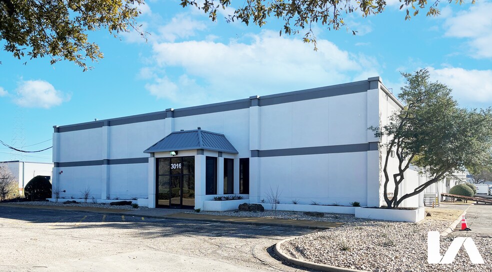Primary Photo Of 3016-3030 E Avenue E, Arlington Warehouse For Lease
