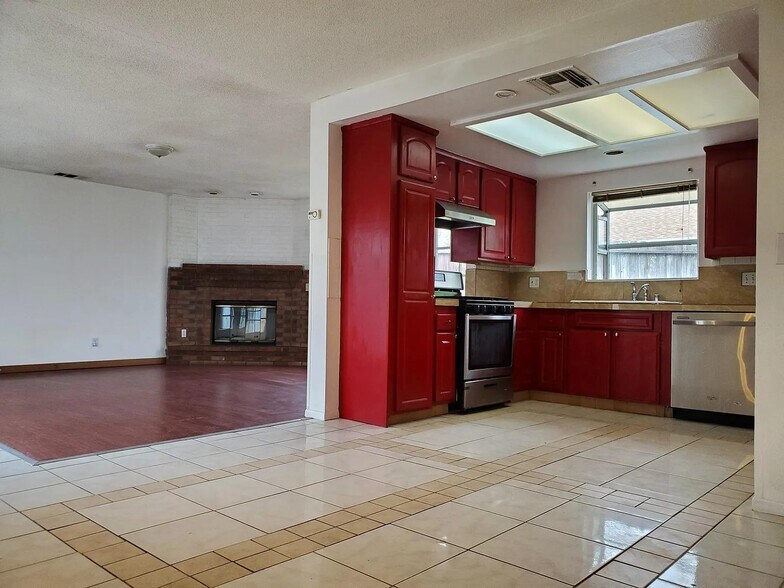More Photos Of 616 N Citrus Ave, Escondido Specialty For Sale