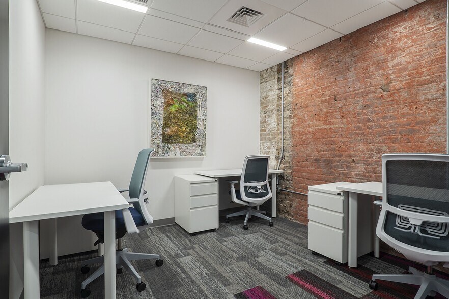 More Photos Of 401 Saint Joseph St, New Orleans Office For Sale
