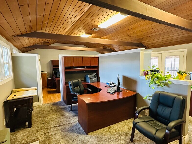 More Photos Of 1248 Laurel Ln, San Luis Obispo Office Residential For Sale