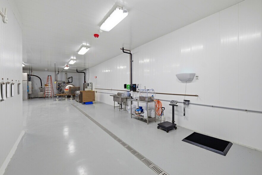 More Photos Of 1035 17th Ave, Santa Cruz Warehouse For Sale