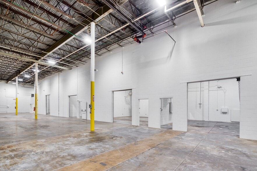 More Photos Of 3285 Saturn Ct, Peachtree Corners Warehouse For Lease