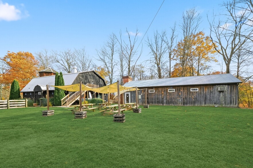 More Photos Of 5125 US Highway 209, Accord Restaurant For Sale