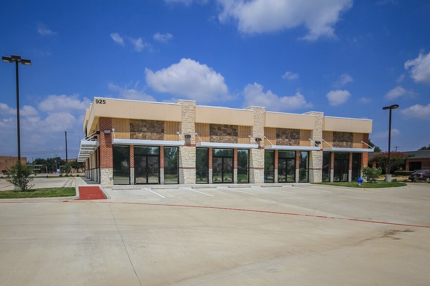 More Photos Of 925 N Bryan Belt Line Rd, Mesquite Medical For Lease