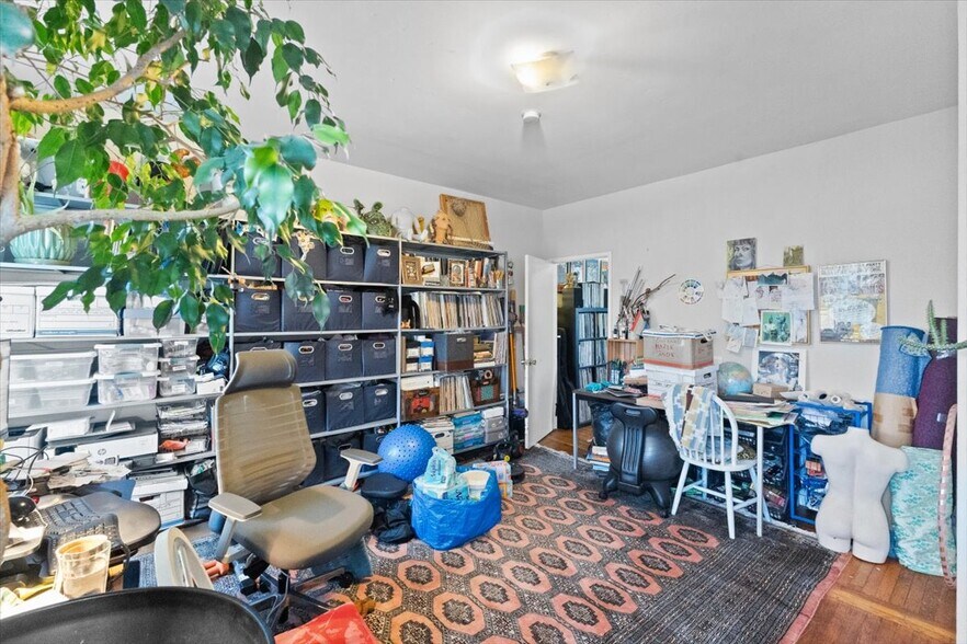 More Photos Of 2835 Anza St, San Francisco Apartments For Sale