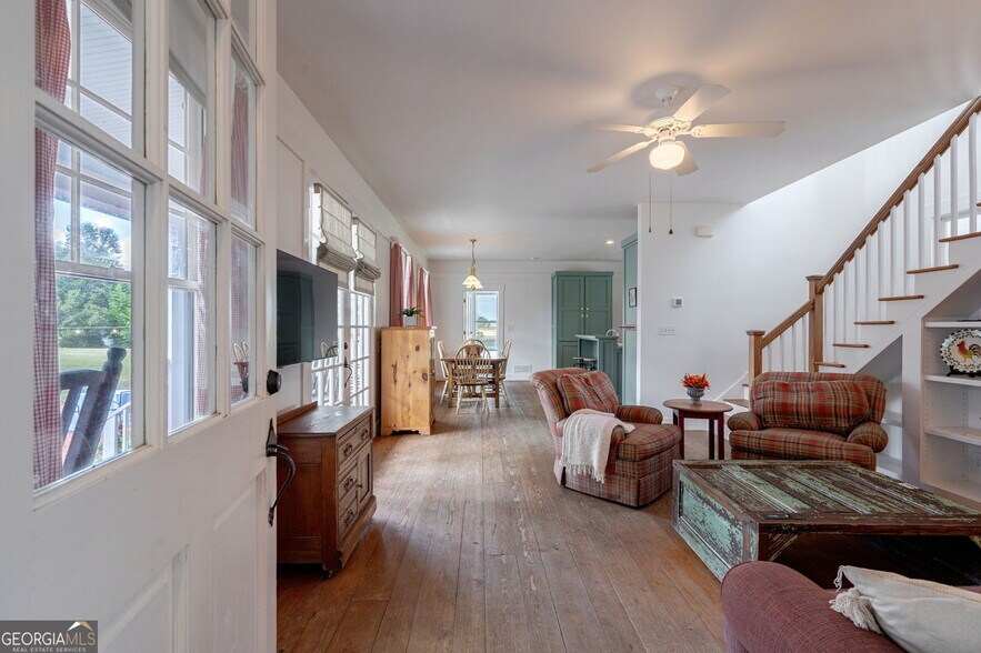 More Photos Of 1051 Meadow Ln, Madison Hospitality For Sale