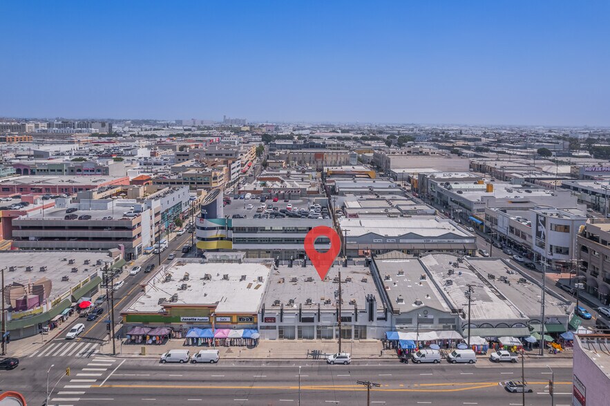 More Photos Of 1212 S San Pedro St, Los Angeles Storefront Retail Office For Lease