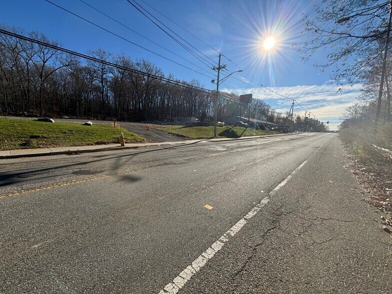 More Photos Of 1081 Millbury St, Worcester Land For Lease