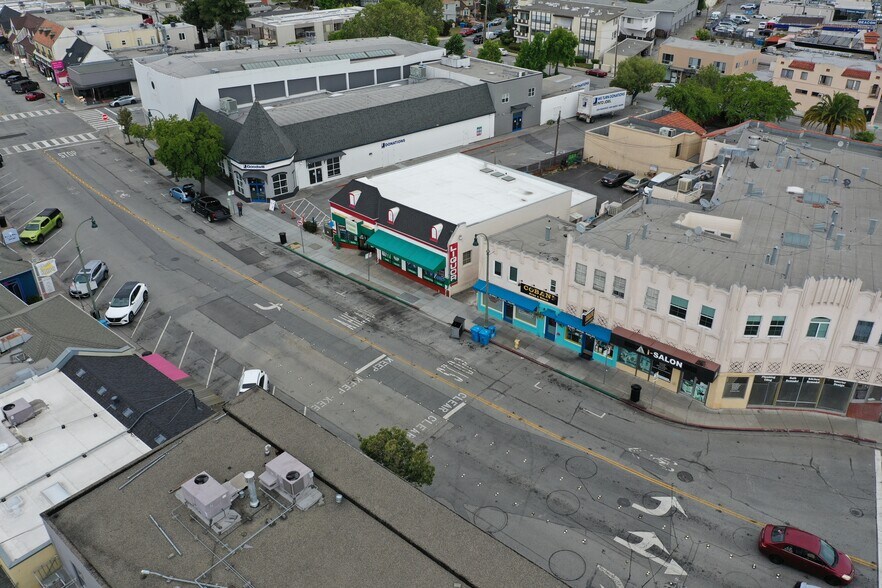 More Photos Of 16 W 25th Ave, San Mateo Convenience Store For Sale
