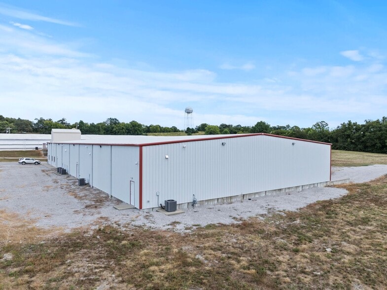 More Photos Of 620 US Highway 27 N, Cynthiana Industrial For Lease