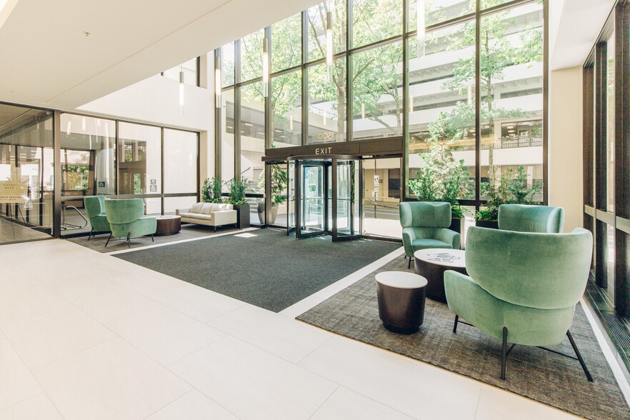 More Photos Of 1500 SW 1st Ave, Portland Office For Lease