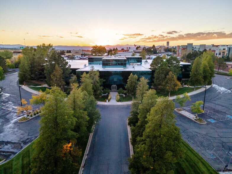 More Photos Of 373 Inverness Pkwy, Englewood Office For Lease