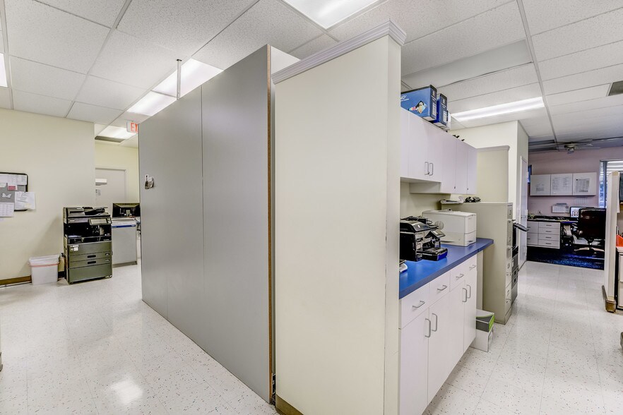 More Photos Of 5205 Village Blvd, West Palm Beach Medical For Lease