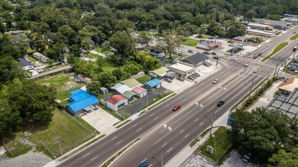 More Photos Of 8225 103rd St, Jacksonville Freestanding For Sale