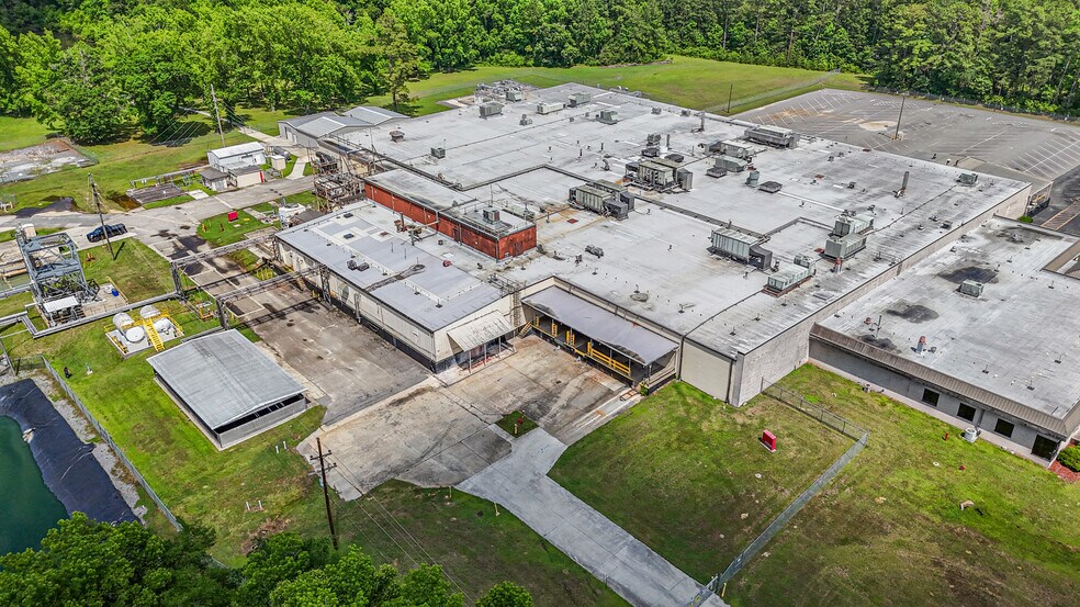 More Photos Of 428 Power House Rd, Moncks Corner Warehouse For Sale