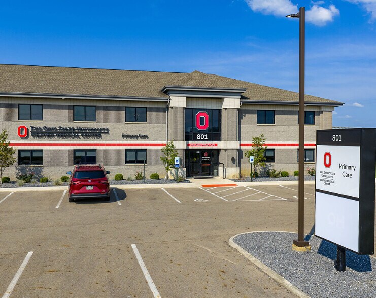 More Photos Of 801 W Cherry St, Sunbury Medical For Lease